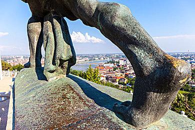 免费合作FPS《高达：进化》9月21日登陆PC 支持中文配音